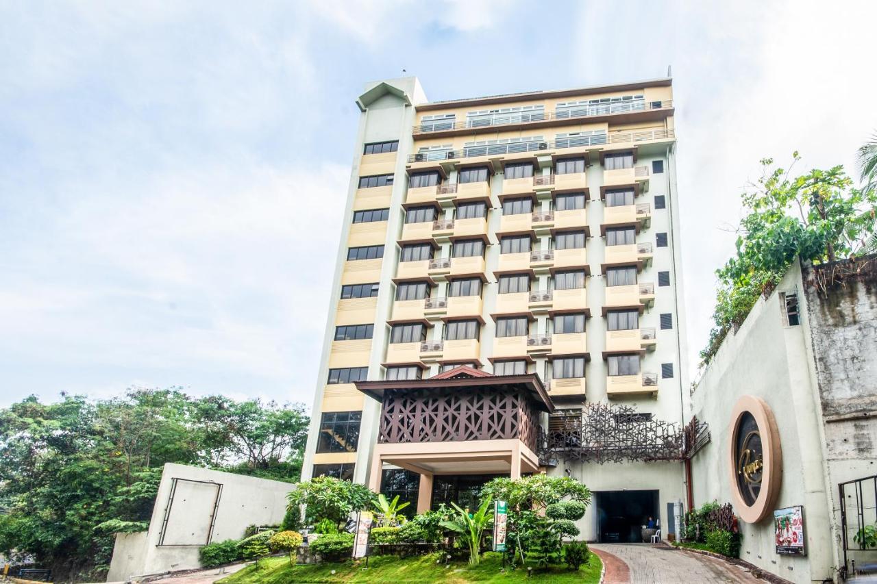 Rumah Highlands Hotel Cebu Exterior foto